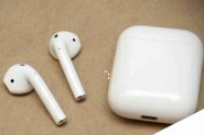 苹果macbook笔记本怎么连接airpods耳机使用?