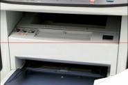 惠普M1522nf 打印机怎么在winxp系统上扫描图片?