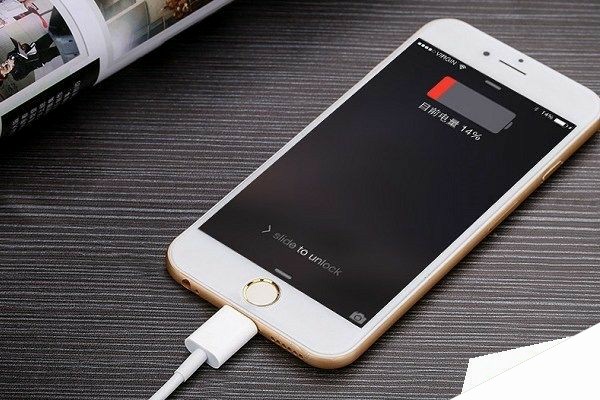 苹果推出一个小工具：方便检测iPhone 6s能否免费换电池