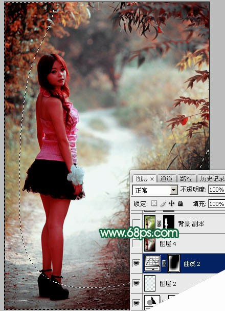Photoshop调出暗调秋季青红色树林人物图片