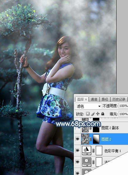 Photoshop将树林人物图片打造出唯美的夏季青蓝色