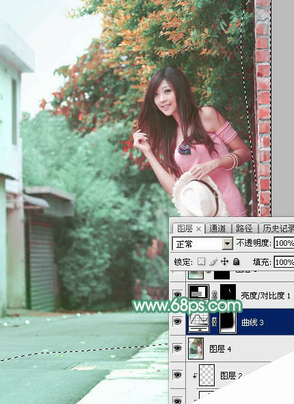 Photoshop为小路边的美女调制出甜美清爽的青红色