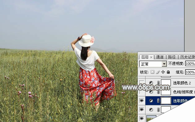 Photoshop将草原上的人物调制出清爽的韩系蓝黄色