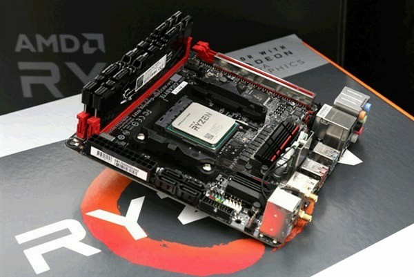 AMD八代APU鸡血大补来了 升级后性能暴击GT1030
